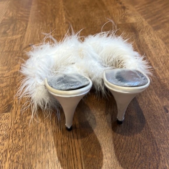 Jacques Levine Women’s High Heels White and Silver - Picture 4 of 7